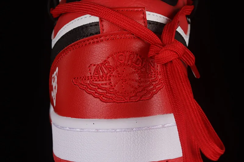 All categories Air Jordan Jordan series basketball shoes Air Jordan 1 Low Air Jordan 1 Low AJ1 Joe 1 customized version Vibe flavor deconstruction sports culture basketball shoes 553558-118